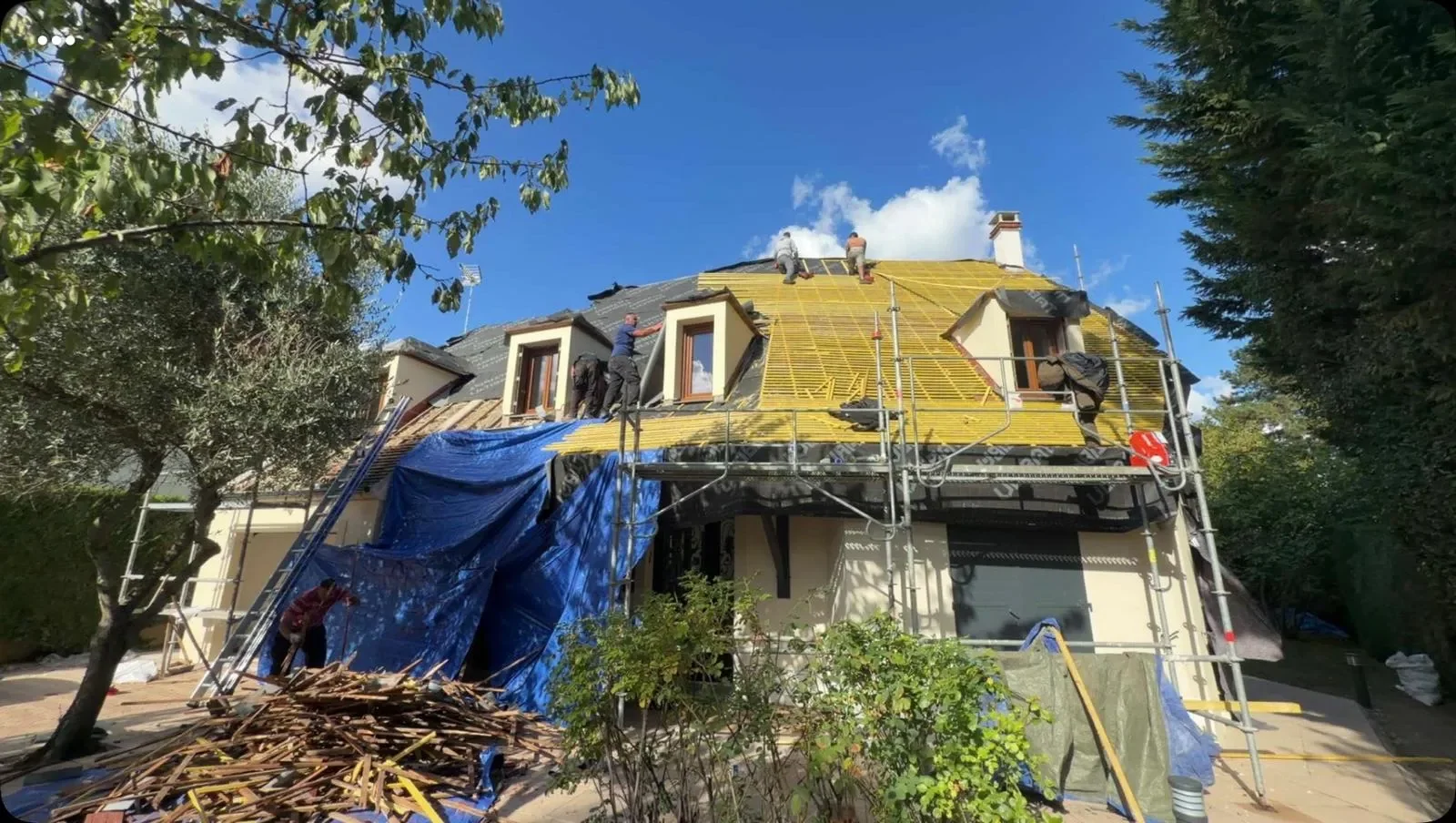 Couvreur à Montmagny 95 : réparation de fuite et rénovation de toiture